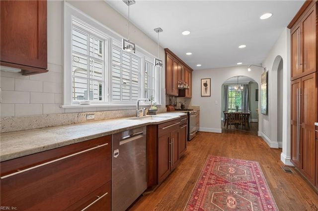 5231 Powhatan AVE, Norfolk, VA 23508