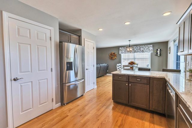 84 Maryland Avenue, Manchester, NH 03104