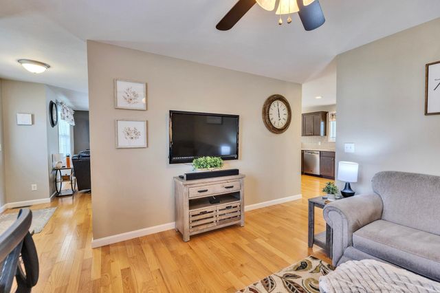 84 Maryland Avenue, Manchester, NH 03104