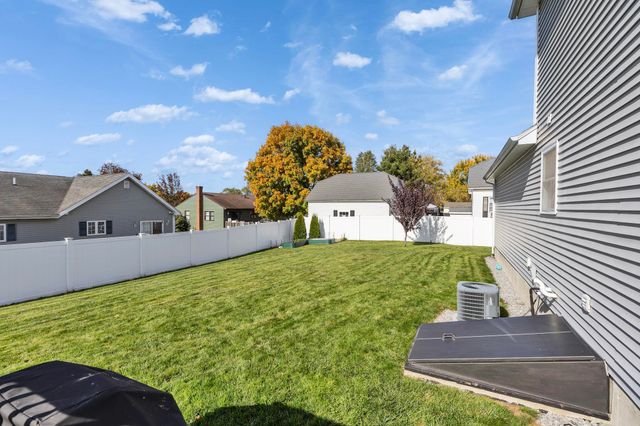 84 Maryland Avenue, Manchester, NH 03104