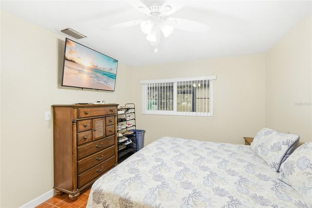 6067 ARLENE WAY 5, Bradenton, FL 34207