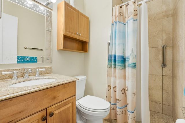 6067 ARLENE WAY 5, Bradenton, FL 34207