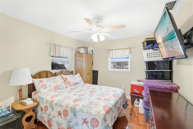 6067 ARLENE WAY 5, Bradenton, FL 34207