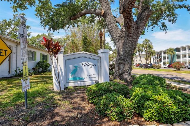 6067 ARLENE WAY 5, Bradenton, FL 34207