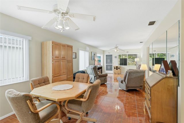 6067 ARLENE WAY 5, Bradenton, FL 34207