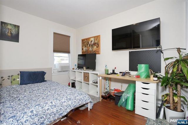309 Hawthorne Avenue, Hawthorne, NJ 07506