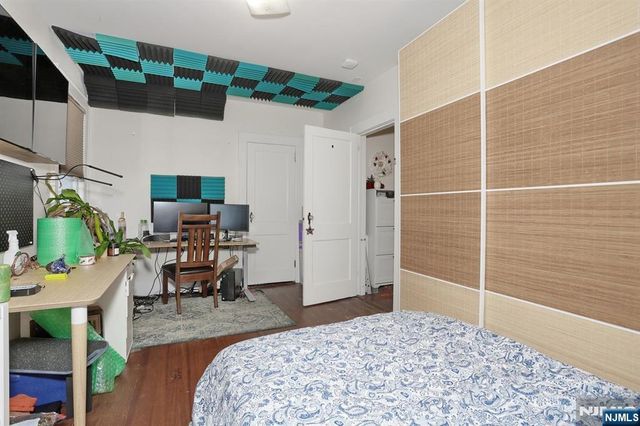 309 Hawthorne Avenue, Hawthorne, NJ 07506