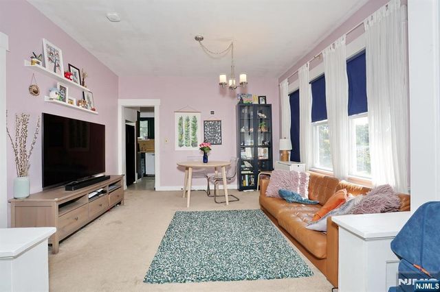 309 Hawthorne Avenue, Hawthorne, NJ 07506