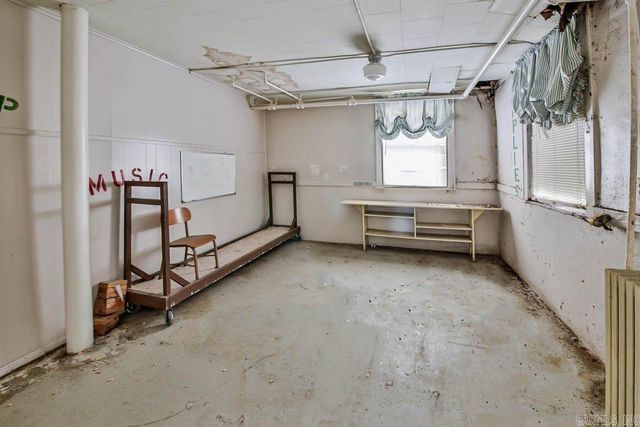 169 E 2nd Street, Holly Grove, AR 72069