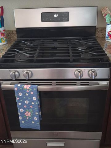 1247 Deerfield Drive, Fallon, NV 89406