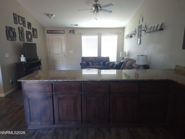1247 Deerfield Drive, Fallon, NV 89406