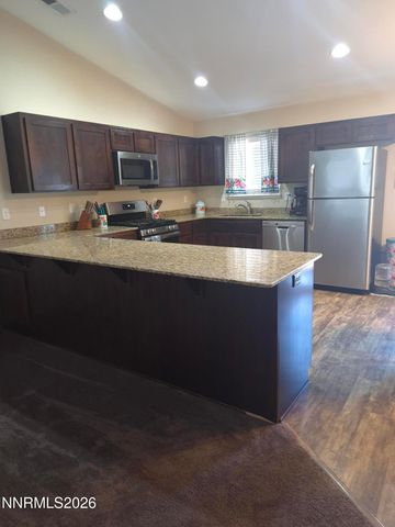1247 Deerfield Drive, Fallon, NV 89406