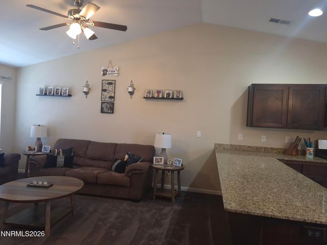 1247 Deerfield Drive, Fallon, NV 89406