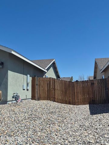1247 Deerfield Drive, Fallon, NV 89406