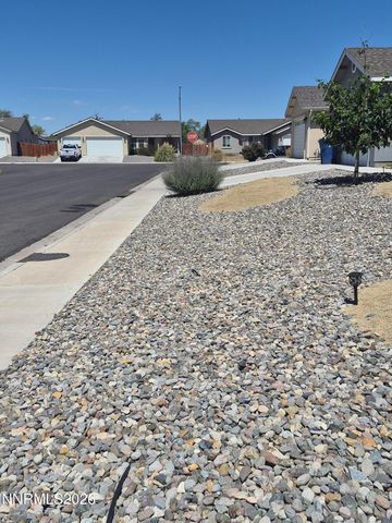 1247 Deerfield Drive, Fallon, NV 89406