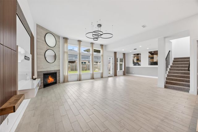 32018 Crested Knoll Court, Fulshear, TX 77441