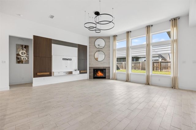 32018 Crested Knoll Court, Fulshear, TX 77441