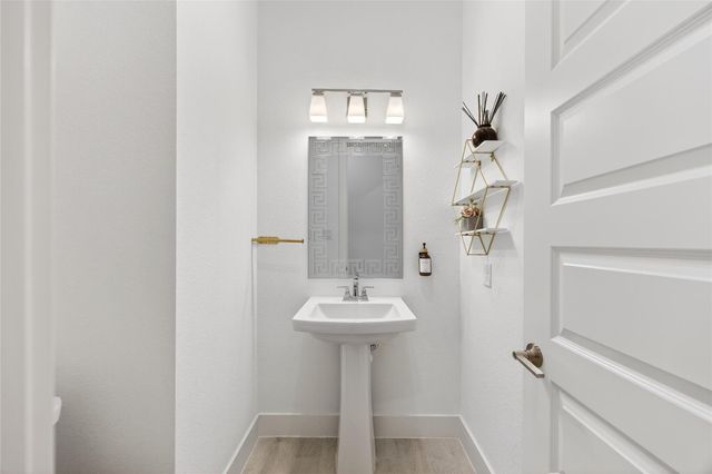 32018 Crested Knoll Court, Fulshear, TX 77441