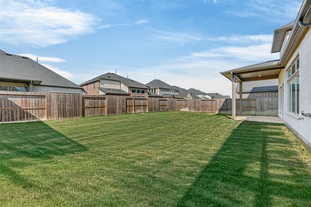32018 Crested Knoll Court, Fulshear, TX 77441