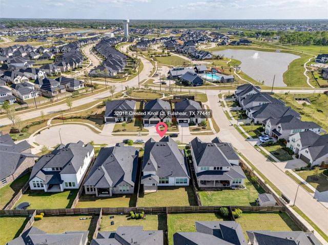 32018 Crested Knoll Court, Fulshear, TX 77441