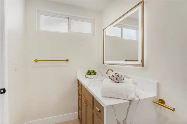 9631 Indian Wells, Huntington Beach, CA 92646
