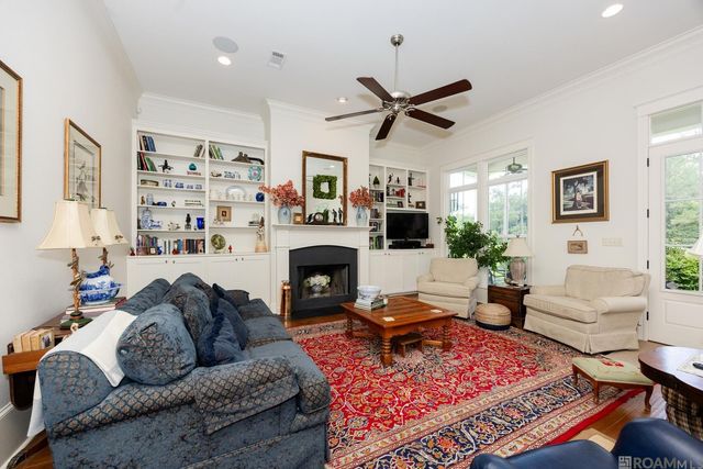 6023 Clayton Ct, St Francisville, LA 70775