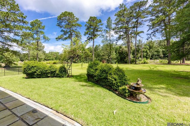 6023 Clayton Ct, St Francisville, LA 70775