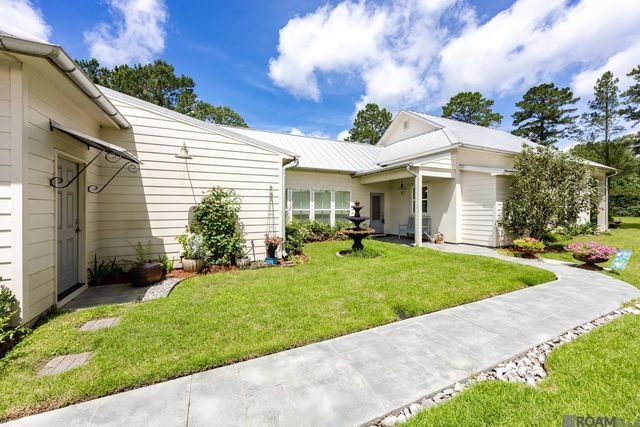 6023 Clayton Ct, St Francisville, LA 70775