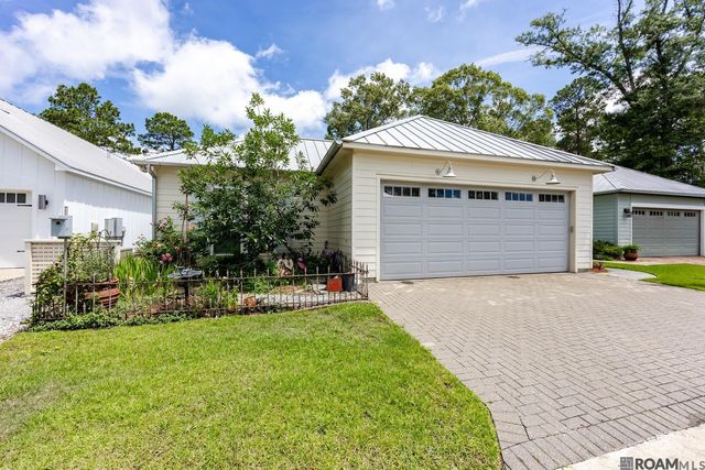 6023 Clayton Ct, St Francisville, LA 70775