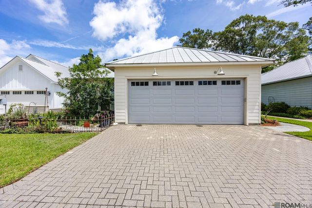 6023 Clayton Ct, St Francisville, LA 70775