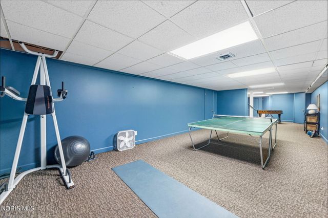 2442 Brookview Drive, Ottawa Hills, OH 43615