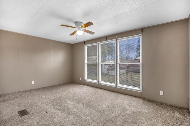 5397 Highway 21 W, Nacogdoches, TX 75964