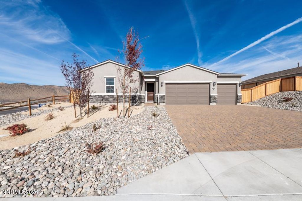 511 La Tray Drive Willows 68, Sparks, NV 89441