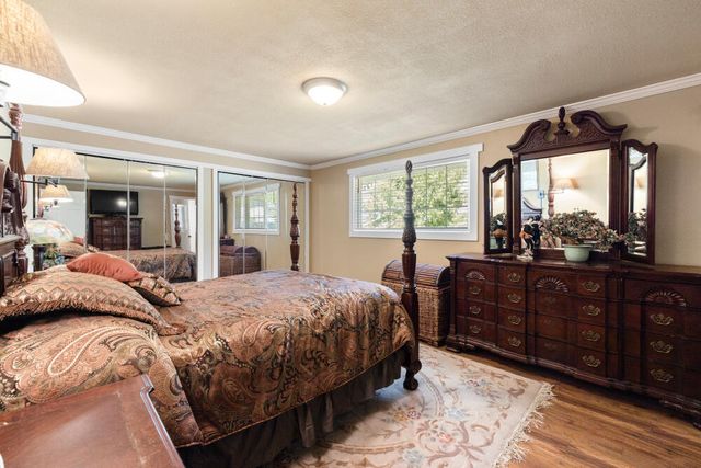 2003 Kimberly Drive, Klamath Falls, OR 97603