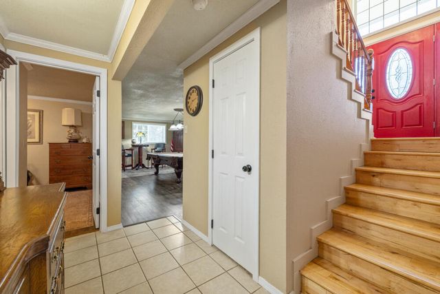 2003 Kimberly Drive, Klamath Falls, OR 97603