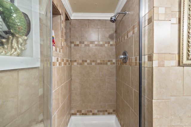 2003 Kimberly Drive, Klamath Falls, OR 97603