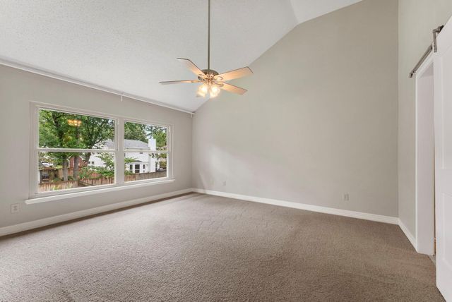 27 W Stony Bridge Court, The Woodlands, TX 77381