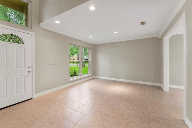 27 W Stony Bridge Court, The Woodlands, TX 77381
