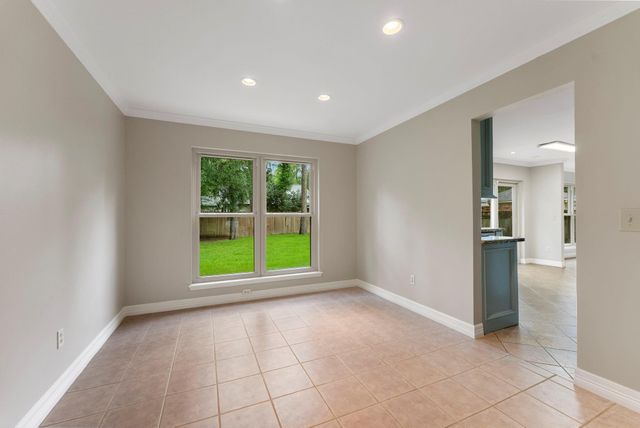 27 W Stony Bridge Court, The Woodlands, TX 77381