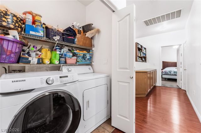 1712 Stonefield Street, Las Vegas, NV 89144