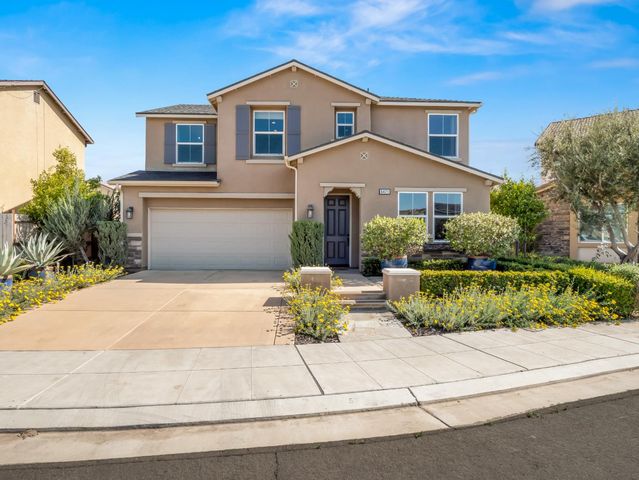 6421 W Indianapolis Avenue, Fresno, CA 93723