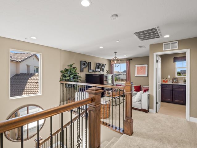 6421 W Indianapolis Avenue, Fresno, CA 93723