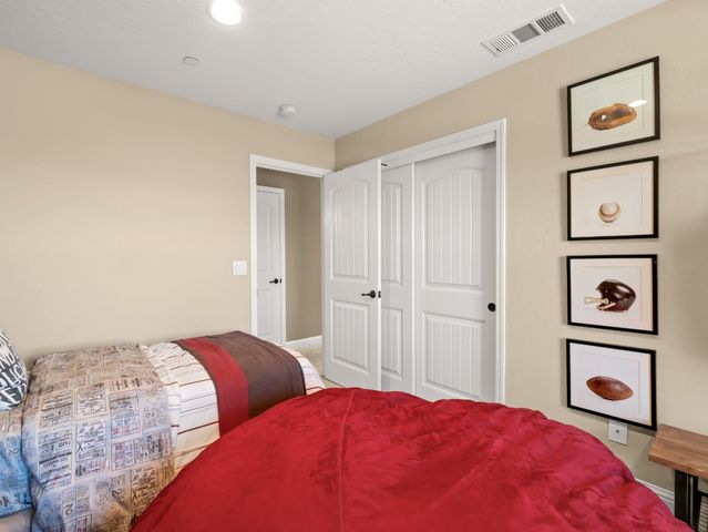 6421 W Indianapolis Avenue, Fresno, CA 93723