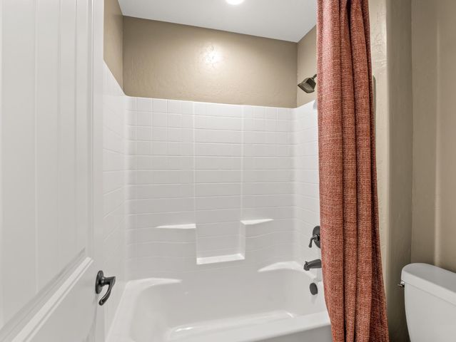 6421 W Indianapolis Avenue, Fresno, CA 93723