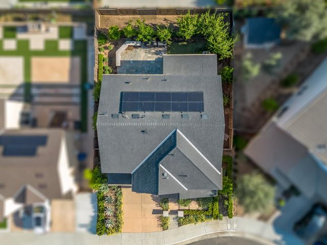 6421 W Indianapolis Avenue, Fresno, CA 93723