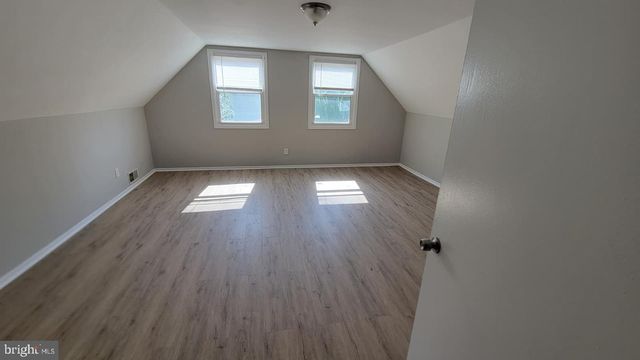 7 MAYMONT LN, Willingboro, NJ 08046