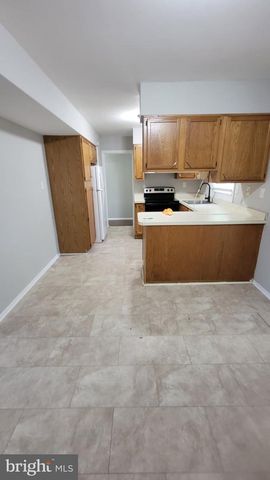 7 MAYMONT LN, Willingboro, NJ 08046