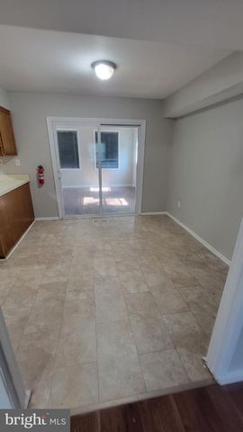 7 MAYMONT LN, Willingboro, NJ 08046