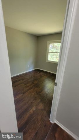 7 MAYMONT LN, Willingboro, NJ 08046