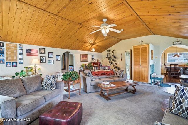 170 E Miles Ave, Hayden, ID 83835